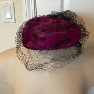 Vintage veil feather hat